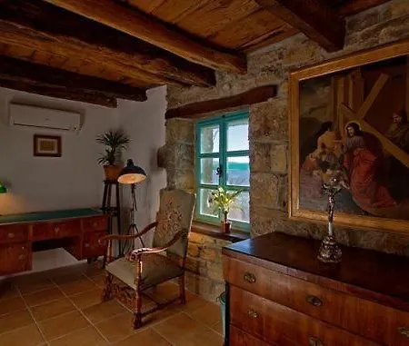 Tolle Sancta Maria Motovun Mit Pool *